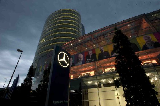 Im ADAC-Werkstättentest 2008 siegten Mercedes-Betriebe mit Abstand.