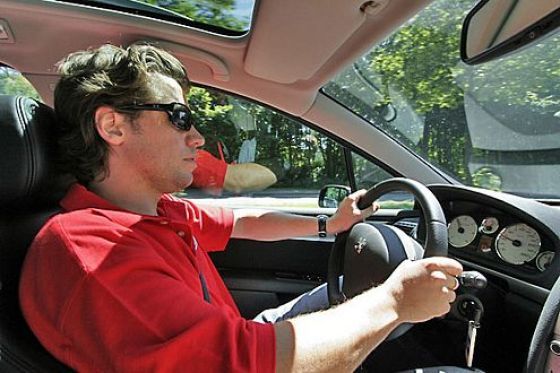 Fahrer mit Sonnenbrille (Boris Pieritz)