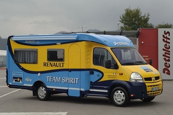 Wohnmobil im F1-Look