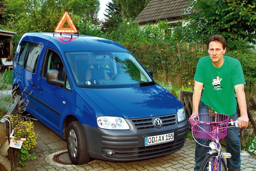 AUTO BILD-Leser Ralf Schümann und sein VW Caddy