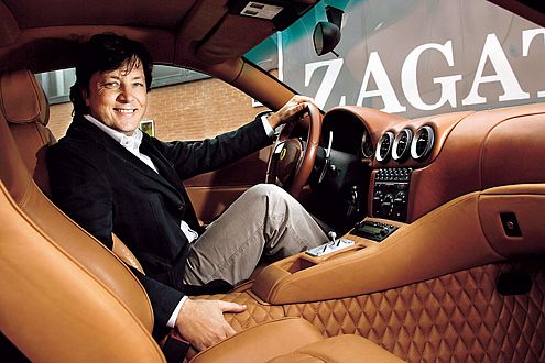 Der Maestro sitzt soft: Andrea Zagato hat den Innenraum des GTZ mit extrem weichem Leder ausgekleidet.