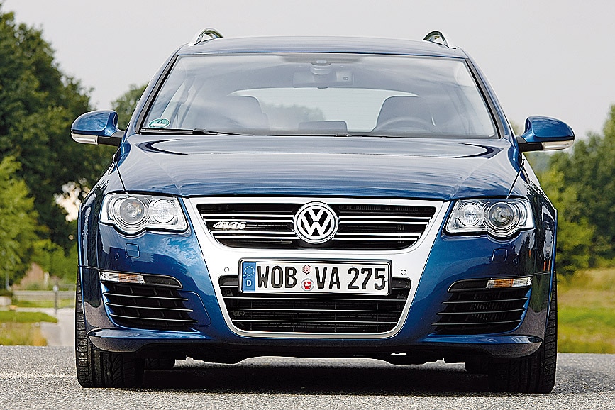 VW Passat Variant R36
