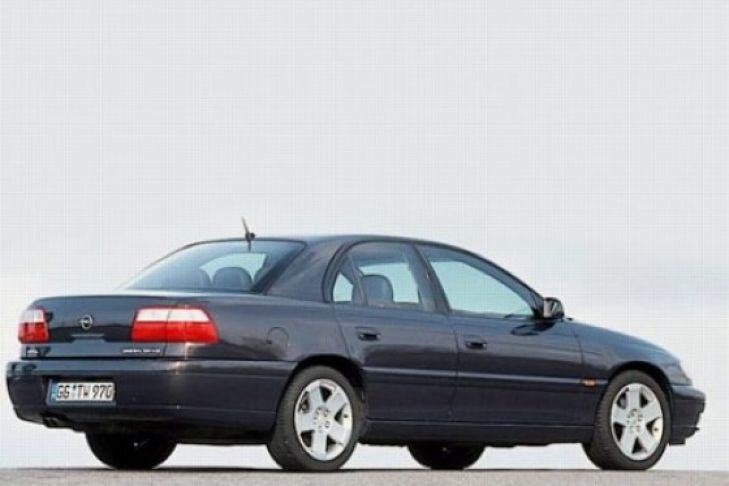 Test-Telegramm Opel Omega 3.0 V6 Sport