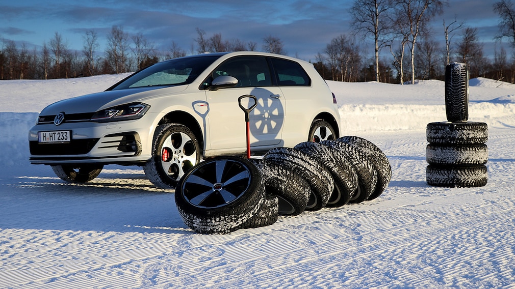 VW Golf GTI - Winterreifen 225/40 R 18 - Test bei Schnee