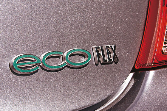Opel zeigt in Paris den Insignia als sparsame Ecoflex-Ausführung.