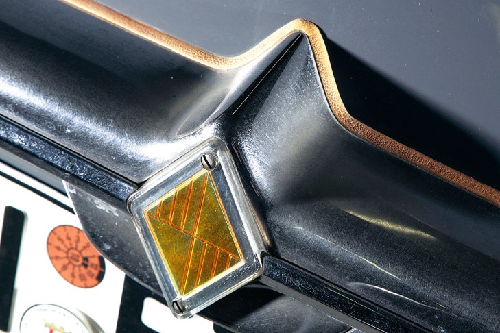 Chrompflege – So bleibt der Oldtimer glänzend