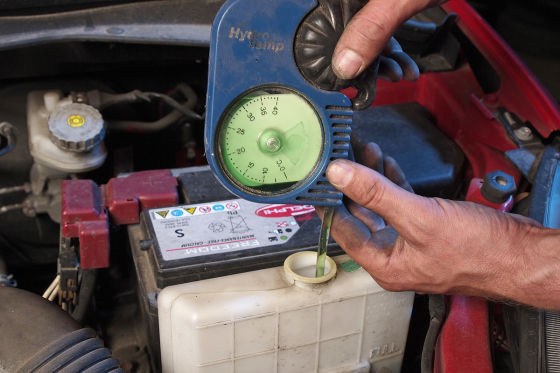 Kleine Inspektion Kühlwasser