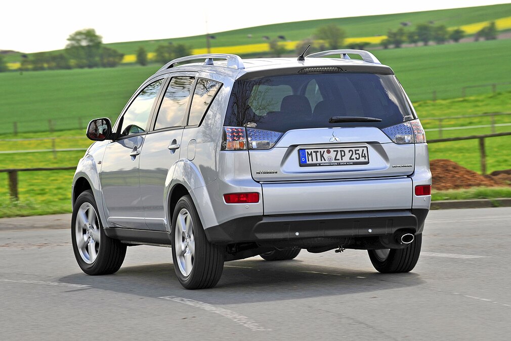 Mitsubishi Outlander 2.4