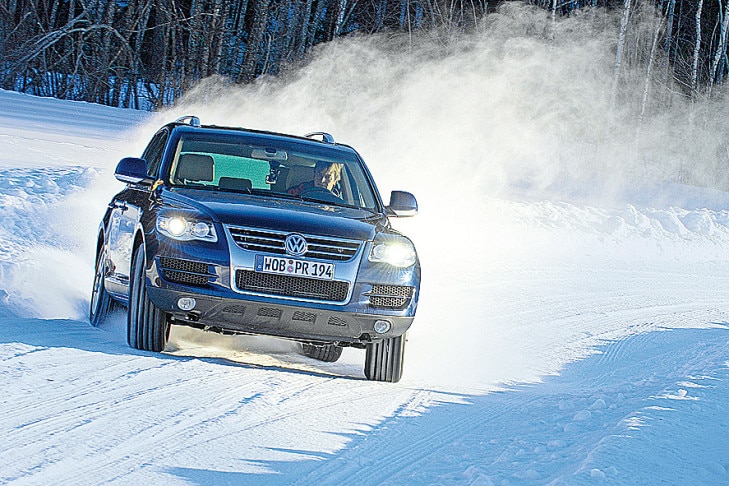 Handling Schnee Winterreifentest 255/55 R 18