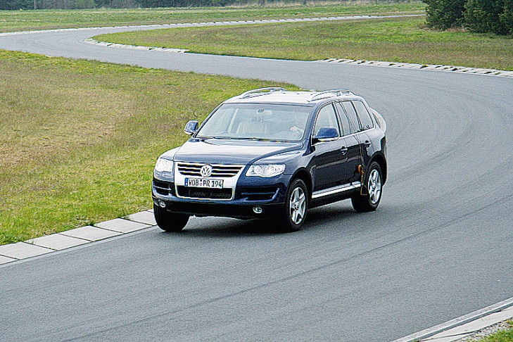 Handling Winterreifentest 255/55 R 18