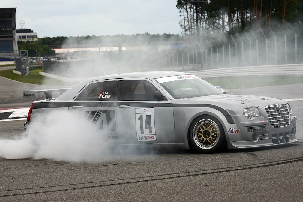 Tracktest Chrysler 300C SRT 8 von Zakspeed
