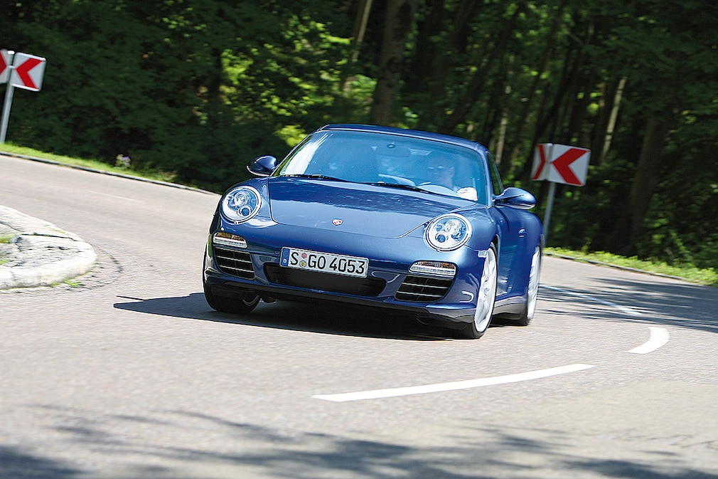 Porsche 911 Carrera 4S