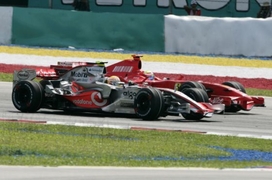 Formel-1-Saison 2008, Massa gegen Hamilton