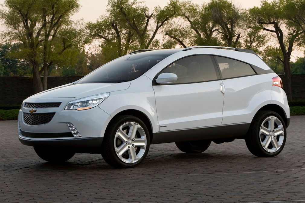 Chevrolet GPiX Crossover Coupe Concept