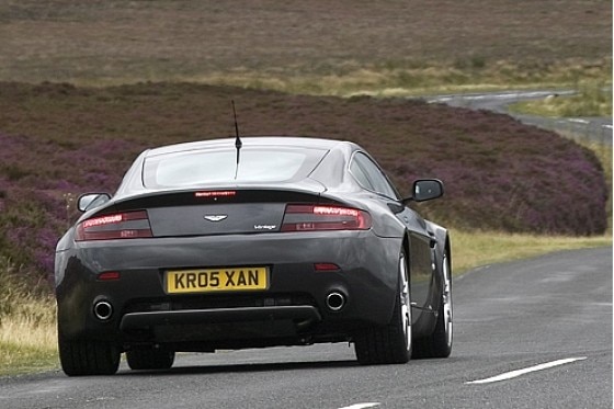 Fahrbericht Aston Martin V8 Vantage