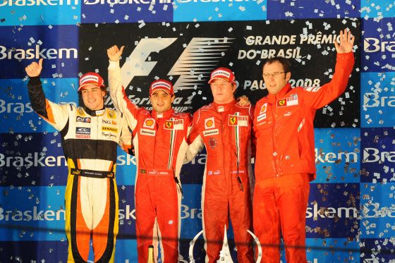 Massa siegt in Brasilien vor Alonso und Räikkönen, verliert aber den WM-Titel.