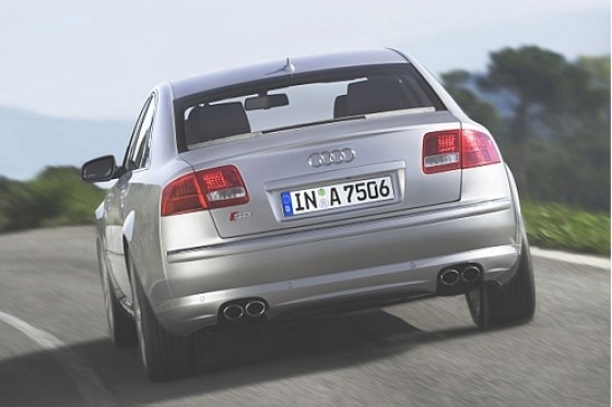 Audi S8 mit V10