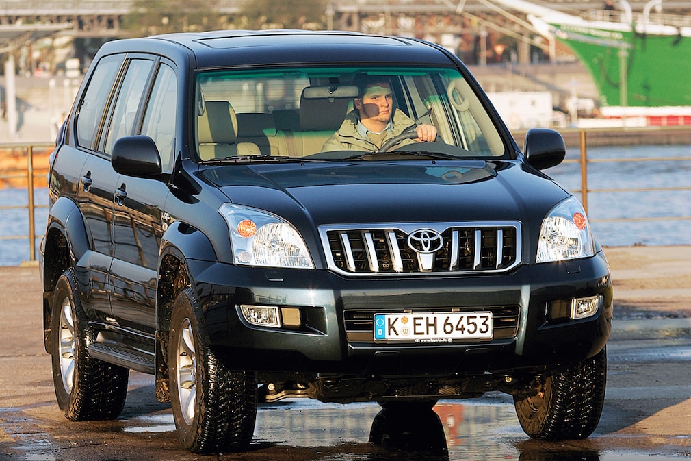 Toyota Land Cruiser 120