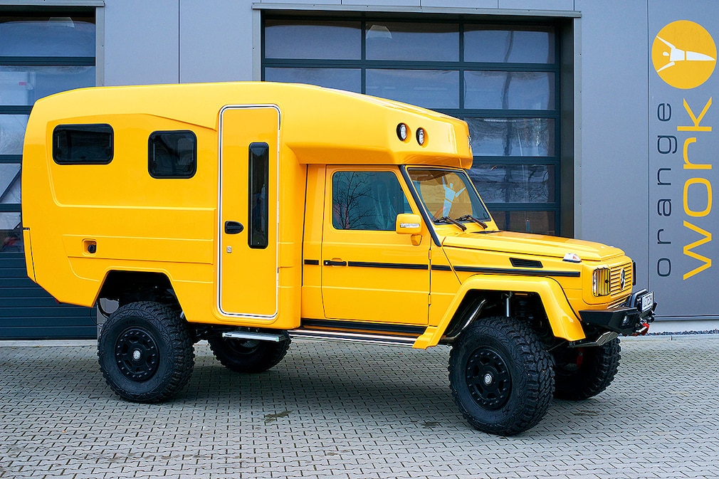 Orange Work Mercedes Lennson 3C