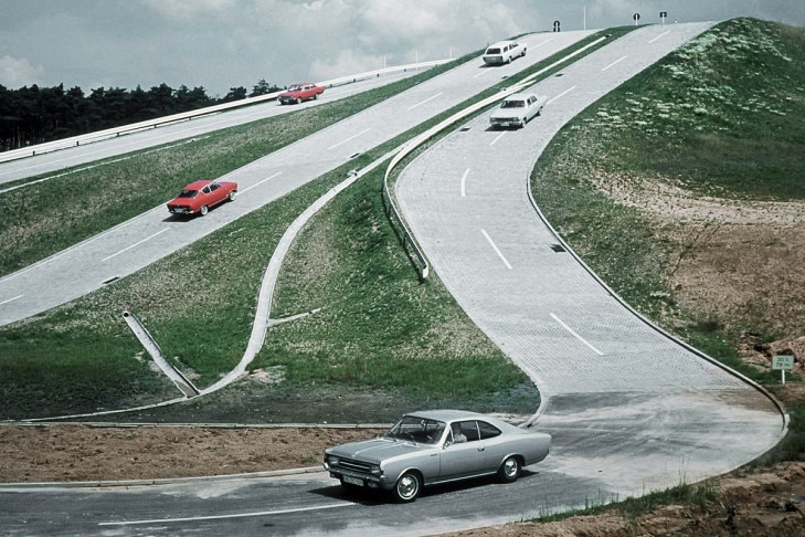 Opel Testzentrum in  Dudenhof 1968