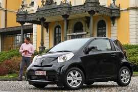 Toyota iQ 1.4