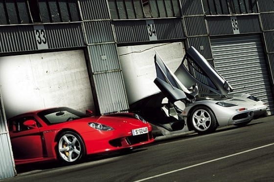 Porsche Carrera GT gegen McLaren F1