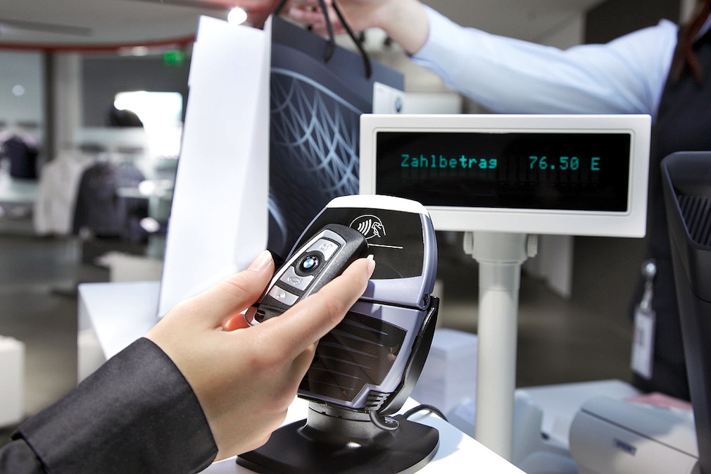 Multifunktionaler Autoschlüssel von BMW