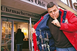 Die Uhren der Autohersteller