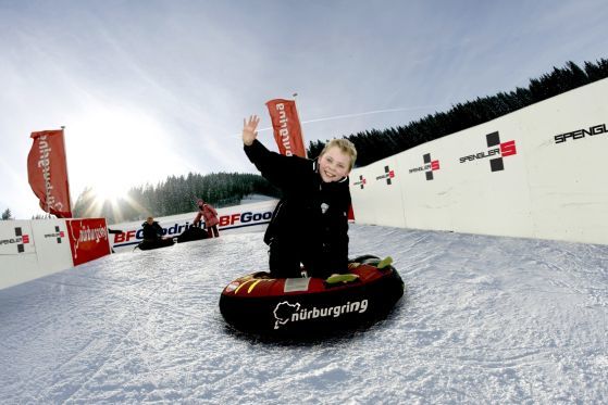 Schleuder-Kurs: Rodelpartie auf dem Nürburgring.
