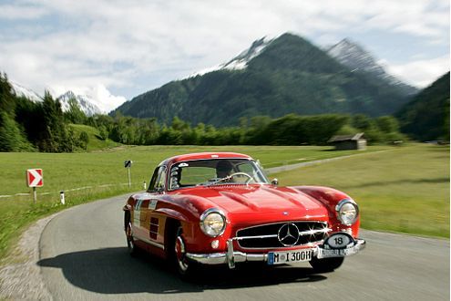 Hohe Berge und schöne Autos: Kitzbühler Alpenrallye