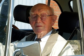 Senior am Steuer