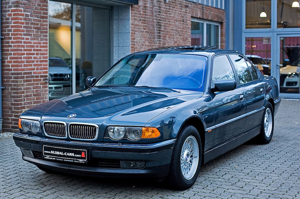 Gebrauchtwagen BMW 750i
