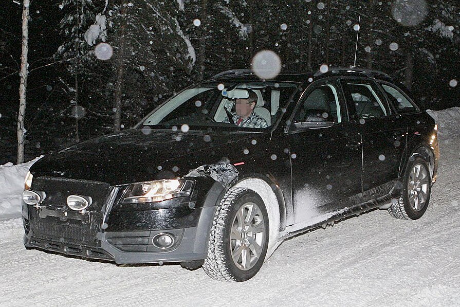 Erlkönig Audi A4 Allroad