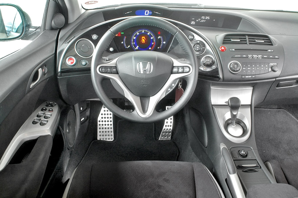 Honda Civic 1.8 Sport