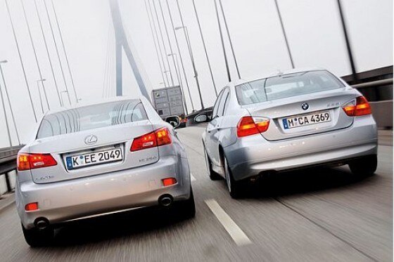 BMW 325i gegen Lexus IS 250