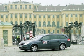 AUTOMOBIL TESTS-Härtetest