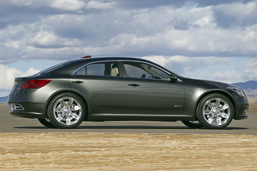 Chrysler 200C EV Concept