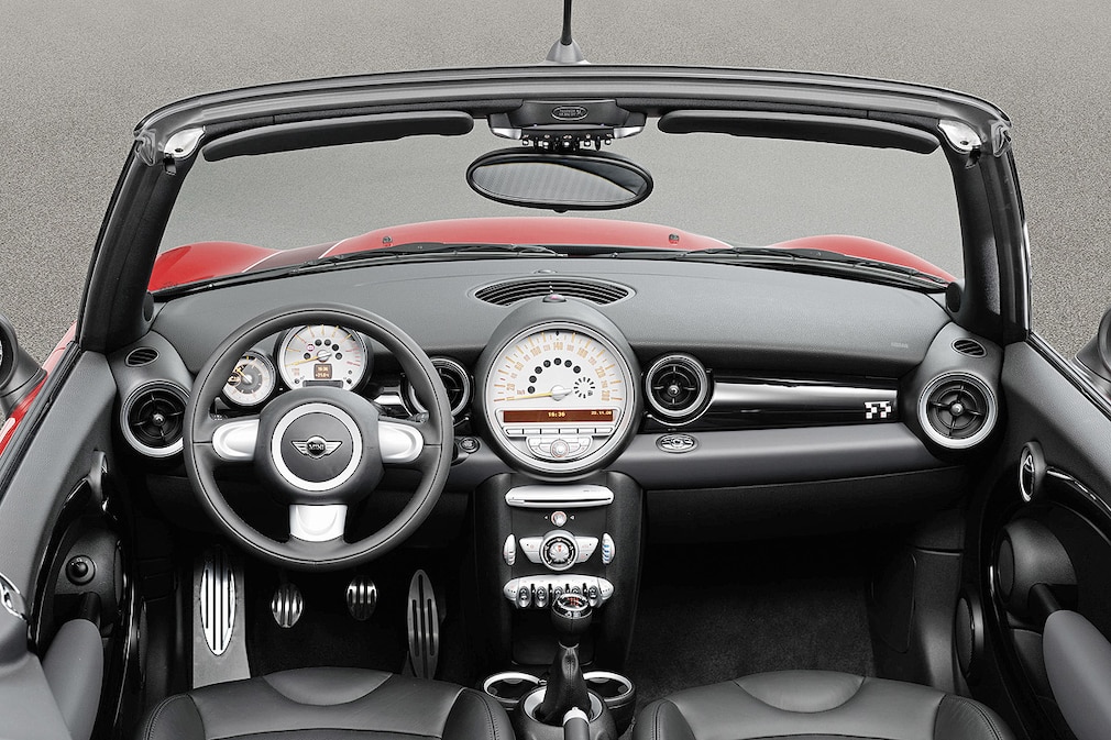 Mini John Cooper Works Cabrio