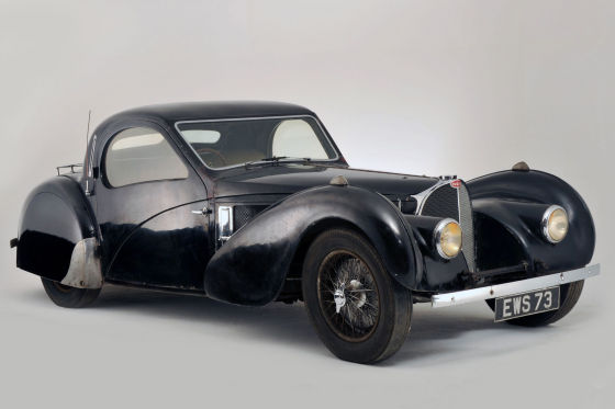 Ein 72 Jahre alter Bugatti 57S wurde in Paris für 3,4 Millionen Euro versteigert.