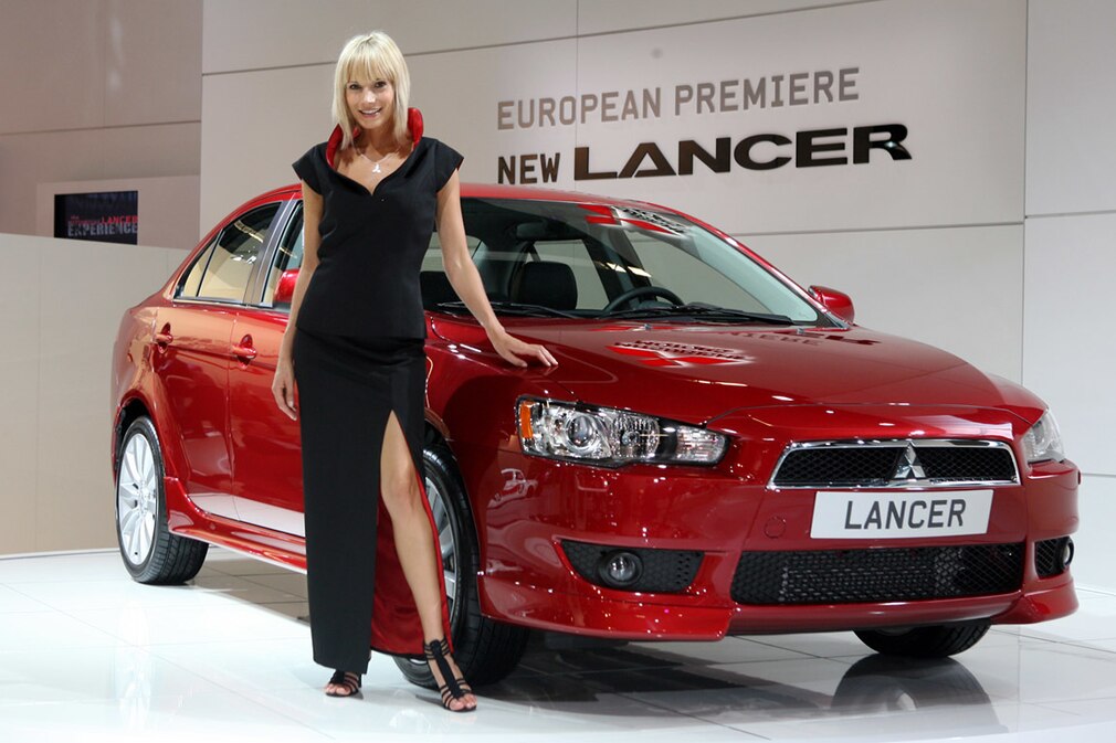 So appetitlich präsentierte sich Mitsubishi auf der IAA 2007. Dieses Jahr hat der Hersteller abgesagt.