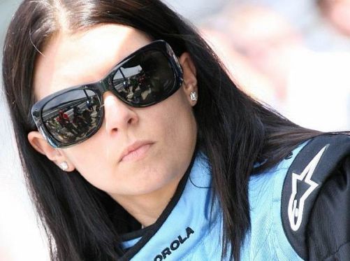 Das USF1-Team hat mehr als nur ein Auge auf Danica Patrick geworfen