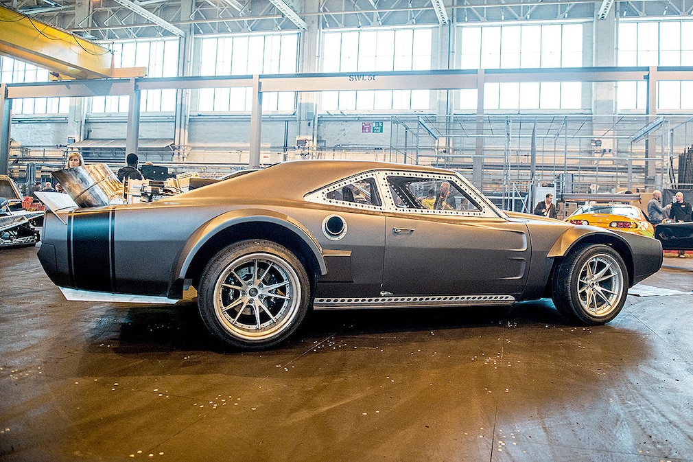 Fast and Furious 4: "Neues Modell. Originalteile."