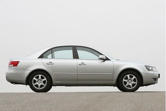 Test Hyundai Sonata 2.4 GLS