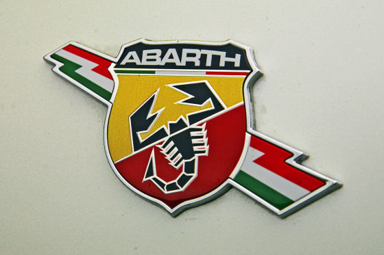 Emblem Abarth 