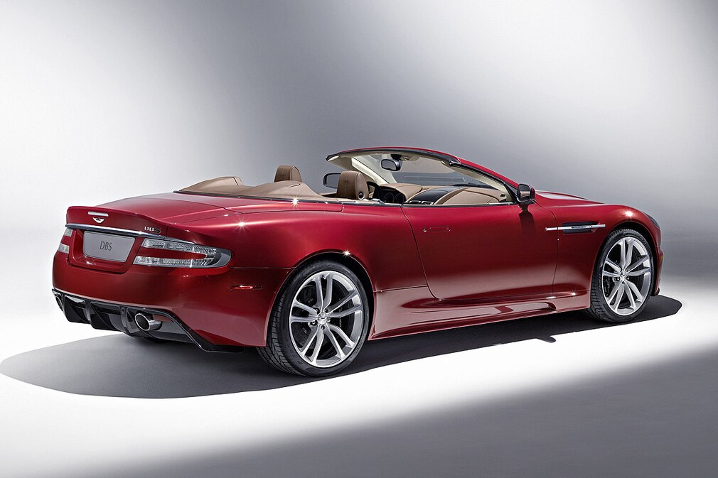 Aston Martin DBS Volante