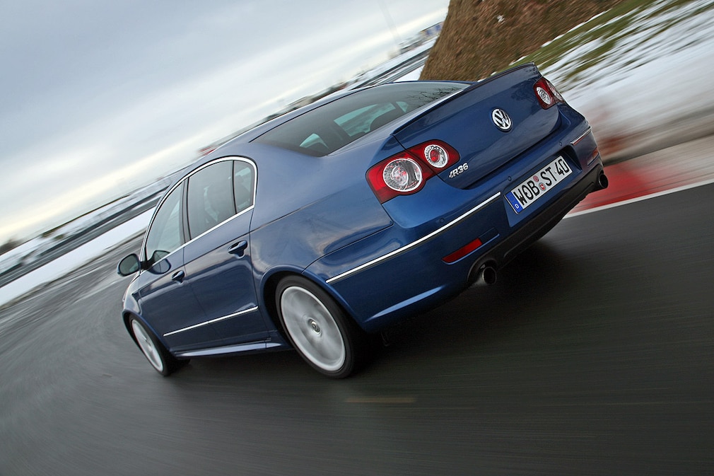 VW Passat R36