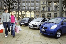 Colt CZ3 1.1  Yaris 1.0  Fox 1.4