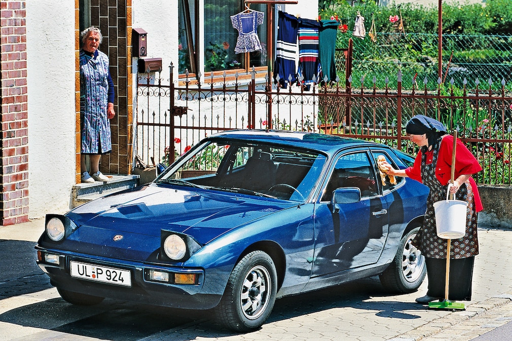 Porsche 924