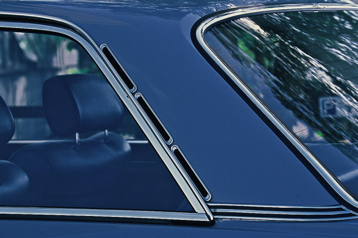Audi 100 LS