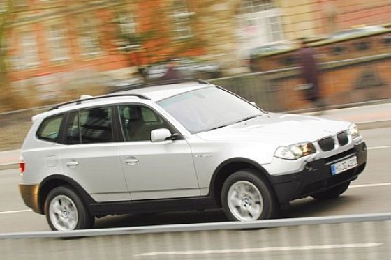 Drei SUV mit Basis-Benziner